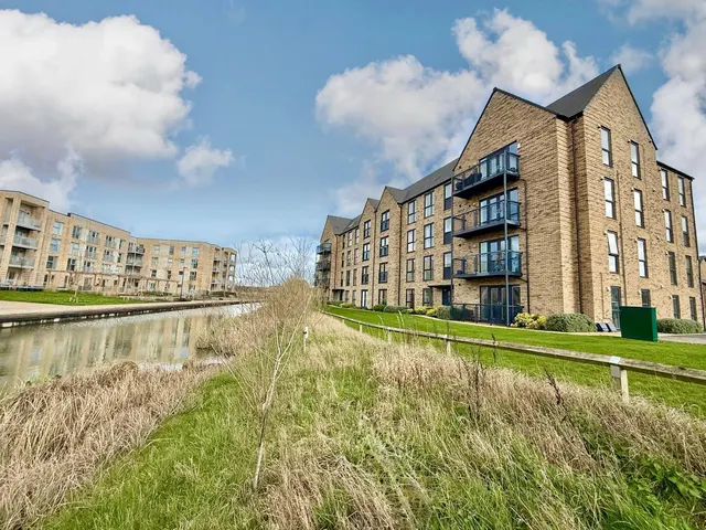 Beckett Strand, Swindon, Wiltshire, SN1 7DG, photo 1