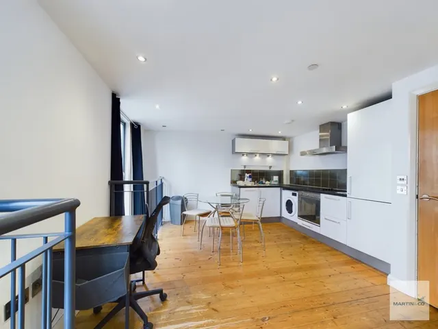 New Court, Ristes Place, photo 1