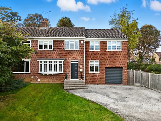 The Avenue, Billericay, CM12, photo 1