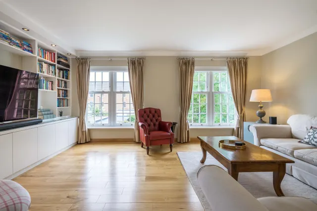 Woodville Gardens, Ealing, W5, photo 2
