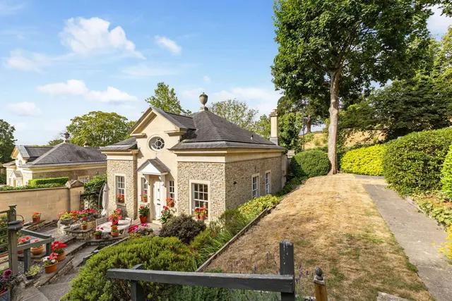 Cavendish Road, Bath, BA1 2UD, photo 1