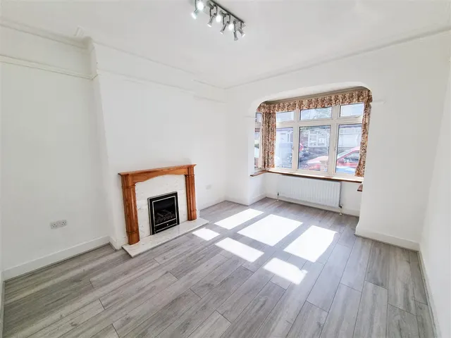 Penshurst Road, Thornton Heath, CR7, photo 2