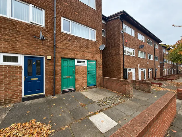 Tynemouth Close, Heaton, NE6, photo 2
