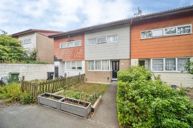 Sunningdale Way, Bletchley, MK3, photo 1