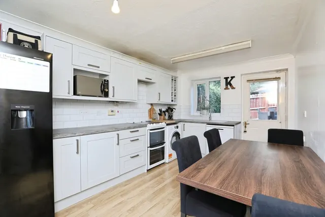 Photo 3 — The Willows, Kemsley, Sittingbourne, Kent, ME10
