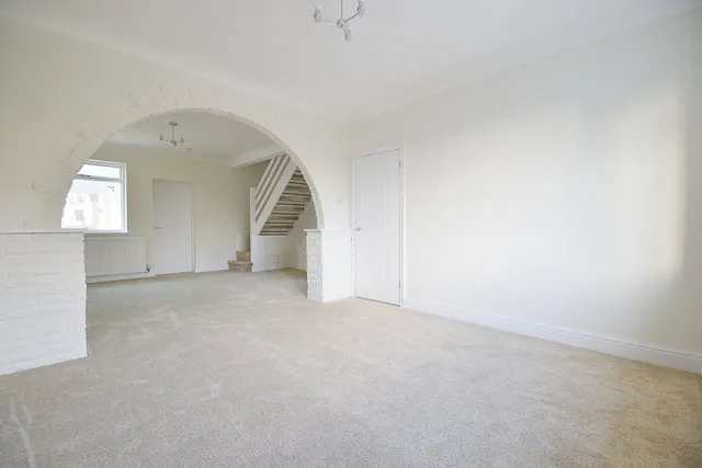 Tutbury Road, Burton-on-trent, DE13, photo 3