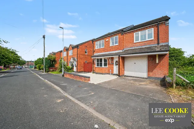 Byron Place, West Chadsmoor, WS11, photo 3