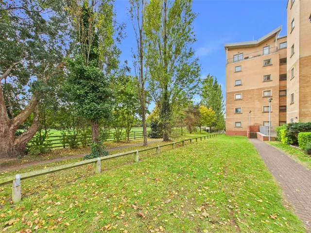 Kentmere Drive, Doncaster, DN4, photo 3