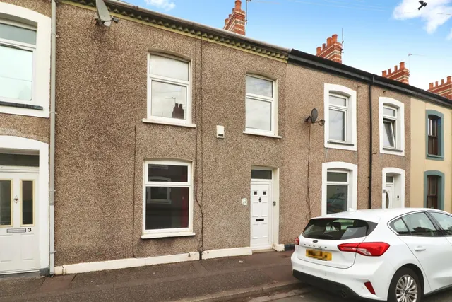 Bradford Street, Cardiff, photo 1