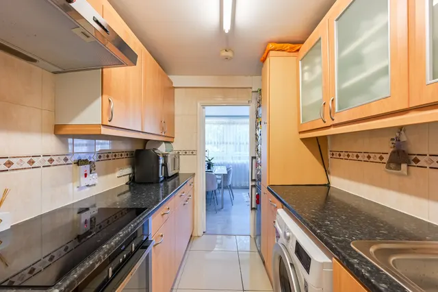 Photo 2 — Flat 7 Dellafield, Pooles Park, London
