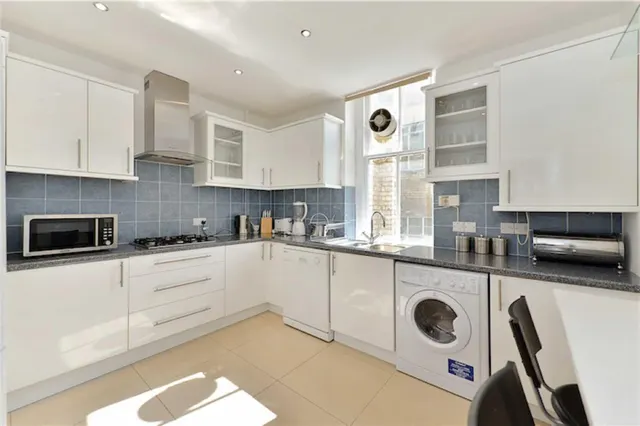 Montagu Mansions, Marylebone, W1U, photo 1