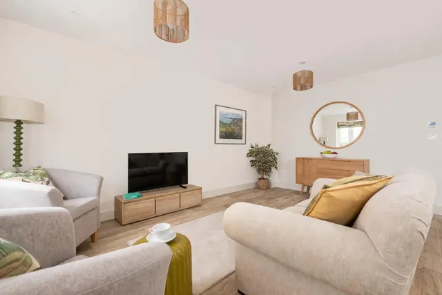 Stubbs Close, Stewkley, LU7, photo 3