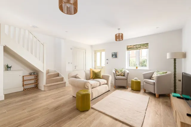 Stubbs Close, Stewkley, LU7, photo 2