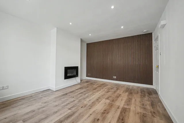 Photo 2 — Binley Road, Coventry, CV3