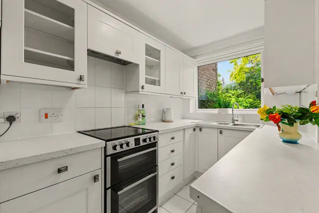 Warwick Road, Stratford-Upon-Avon, CV37, photo 3