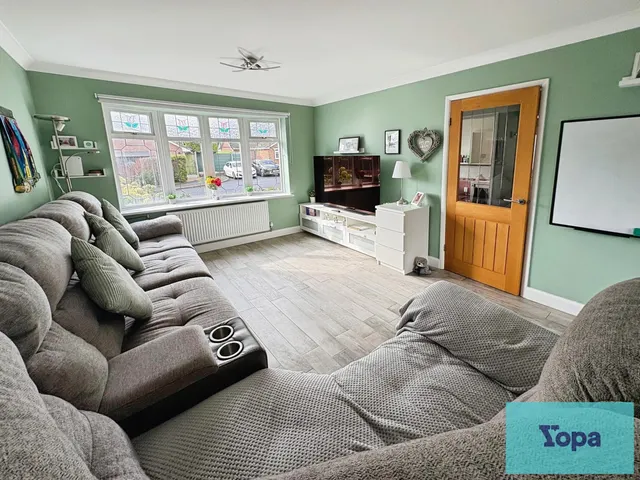 Hinckley Grove, Trentham, ST4, photo 2
