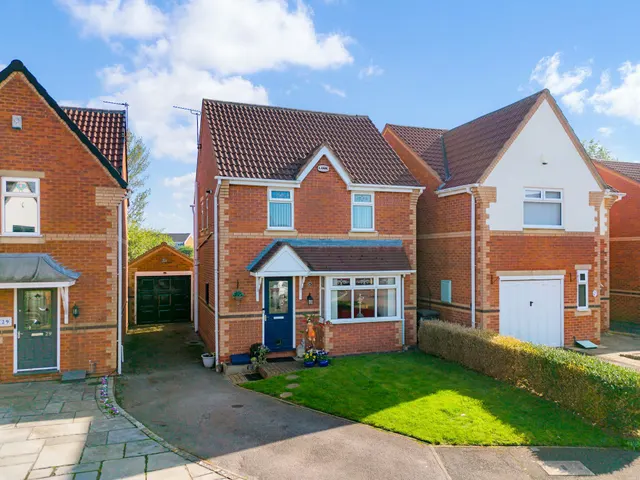 Atterbury Close, Widnes, WA8, photo 1