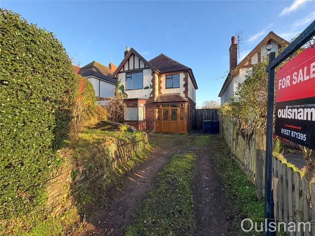 Stourbridge Road, Fairfield, Bromsgrove, Worcestershire, B61 9LS, photo 1