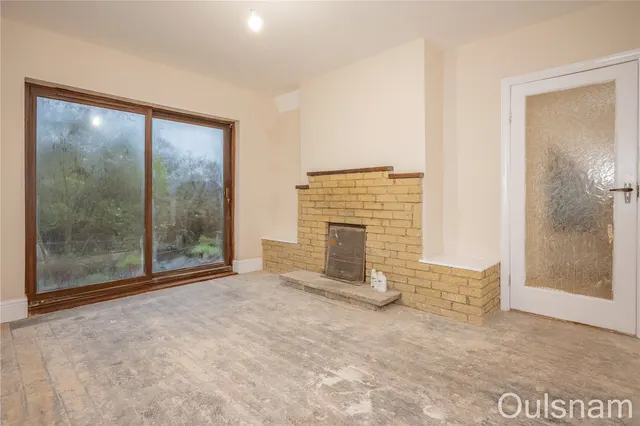 Photo 2 — Stourbridge Road, Fairfield, Bromsgrove, Worcestershire, B61 9LS