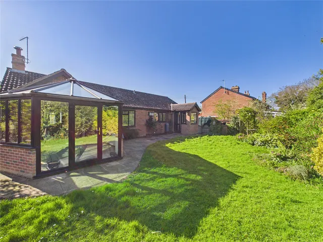 Shop Road, Clopton, IP13, photo 1