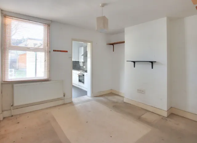 Photo 3 — Helder Street, South Croydon, South Croydon, CR2 6HT