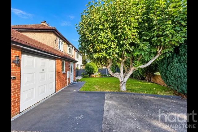 3 bedroom house, Nottingham Avenue, Maidstone, ME15