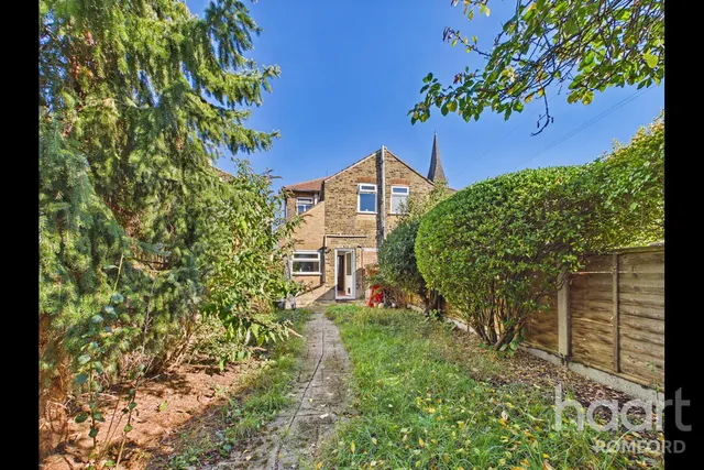 Cotleigh Road, Romford, RM7, photo 2