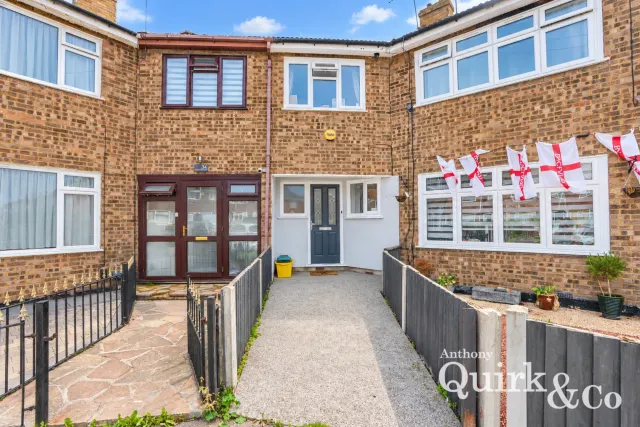 St. Christophers Close, Canvey Island, SS8, photo 1