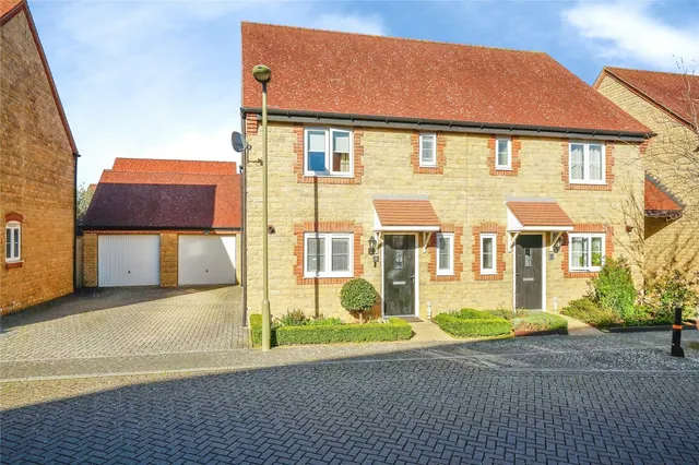 Catterick Road, Bicester, Oxfordshire, OX26, photo 1