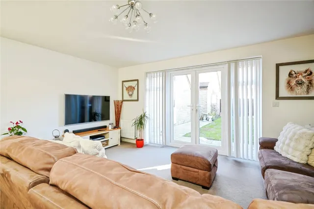Photo 3 — Catterick Road, Bicester, Oxfordshire, OX26
