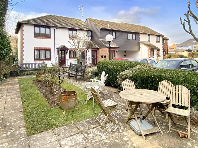 Sea Road, East Preston, photo 2