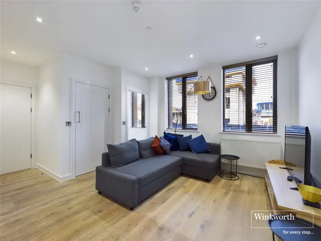 Photo 2 — Garrard House, 30 Garrard Street, Reading, Berkshire, RG1