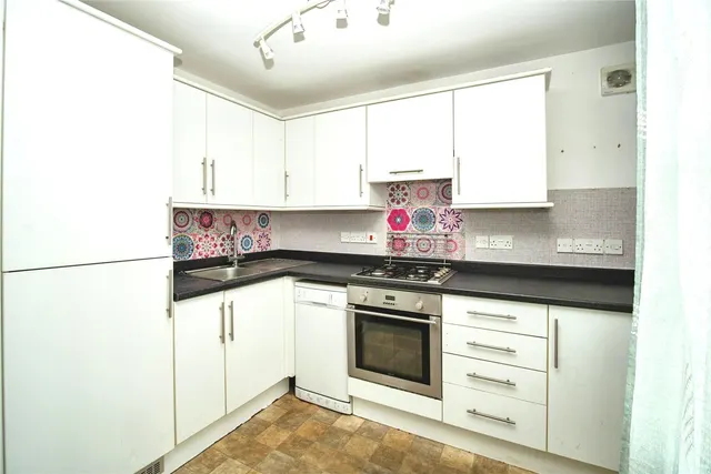 King Street, Weymouth, DT4, photo 3