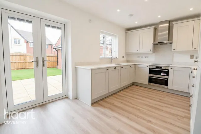 Kenilworth Gate, Kenilworth, CV8, photo 3
