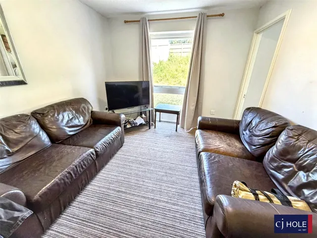 Mandara Grove, Abbeydale, GL4, photo 3