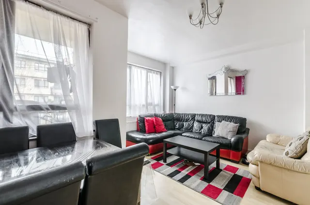 Flat 21 Sandfield, Cromer Street, London, photo 1