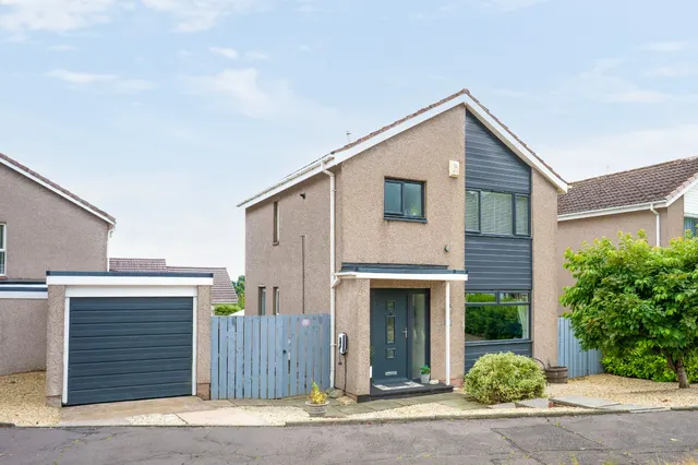 Doune Park, Dalgety Bay, KY11 9LX, photo 1
