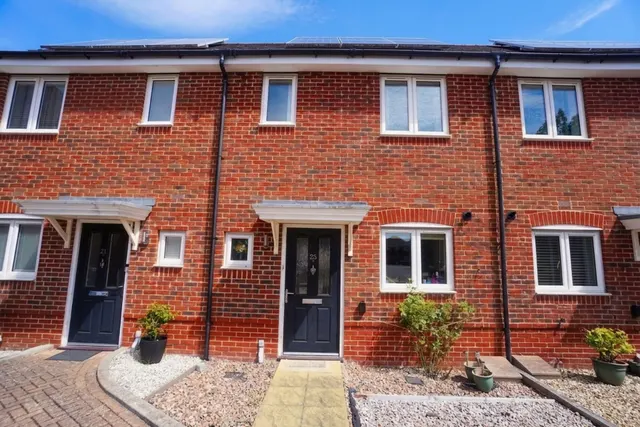 Kingswood Park, High Wycombe, HP13, photo 1