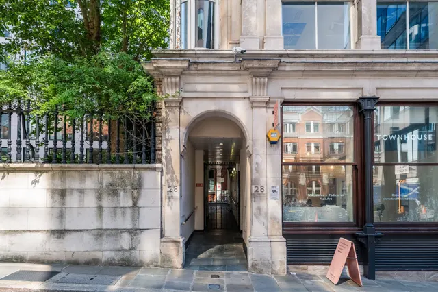 Martin Lane, London, EC4R, photo 2