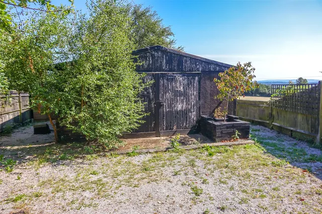 Forest Lane, Punnetts Town, TN21, photo 3