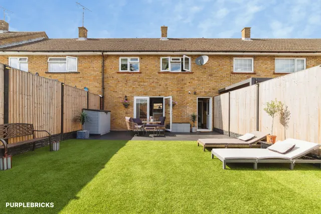 Pankhurst Crescent, Stevenage, SG2, photo 1