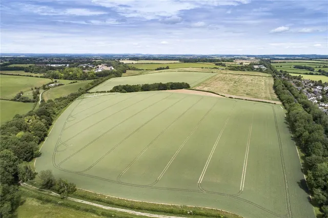 Land At Hookpit Farm, Kings Worthy, Winchester, Hampshire, SO21 2RR, photo 1