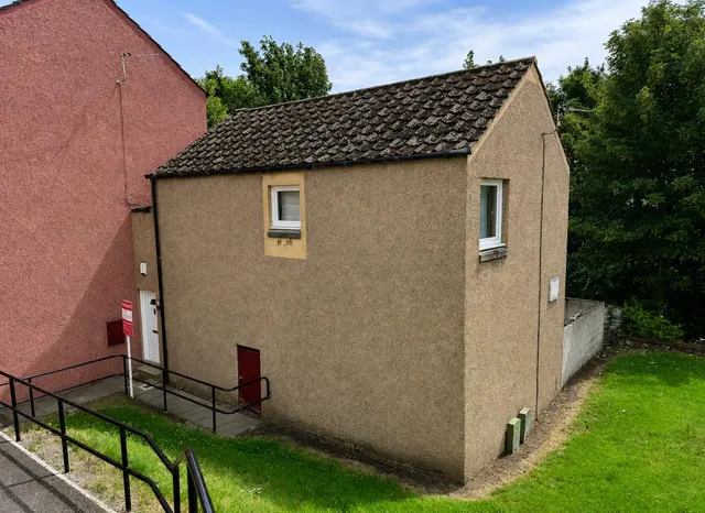 Baffin Terrace, Dundee, photo 1