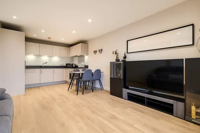 New Festival Avenue, Moro Apartments, E14, photo 1