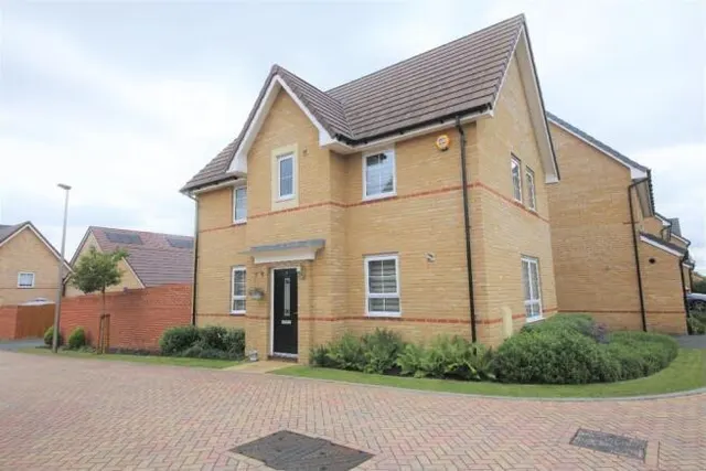 Alwoodley Close, Stanford-le-hope, SS17, photo 1