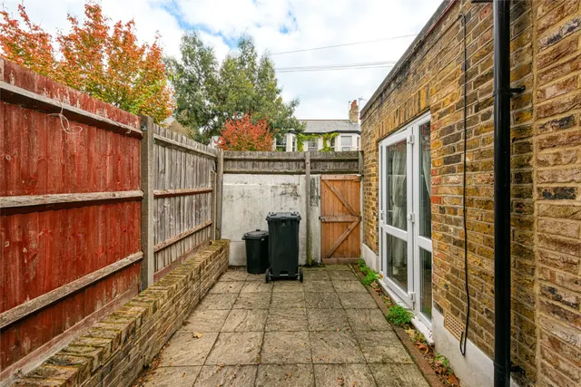 Nether Street, North Finchley, photo 3
