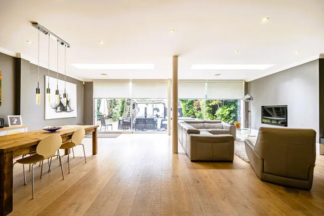 Haverstock Hill, Belsize Park, NW3, photo 3