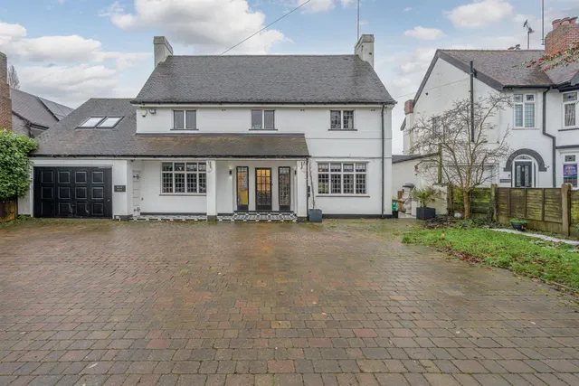 Stream Road, Kingswinford, DY6 9NW, photo 1