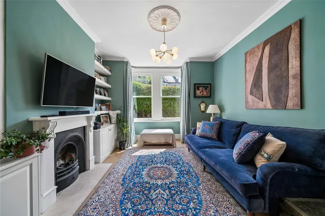 Trewint Street, London, SW18, photo 3