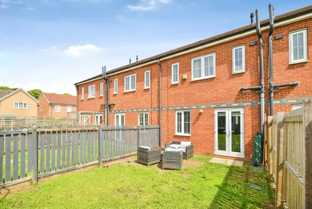 Hartoft Square, Hartlepool, TS26, photo 2